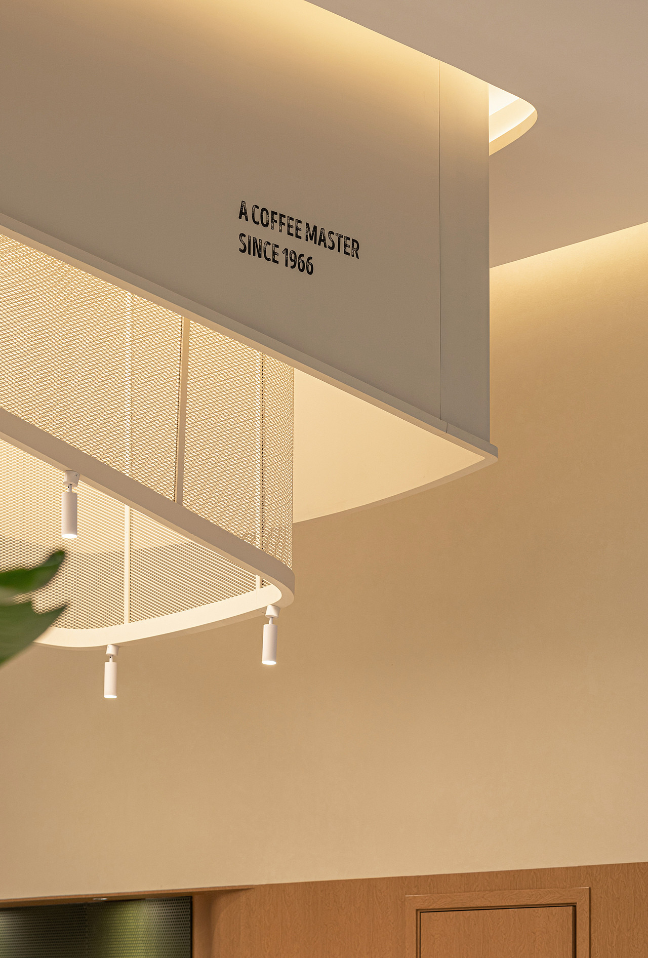 Peet‘s皮爷咖啡重庆IFS·共享山城（图ZMzcwOTI3OTAw） - 商业空间设计 - 站酷设计师UND设计事务所原创素材 - 站酷ZCOOL