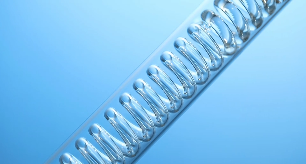 化妝品視頻/滿婷精萃液化妝品拍攝（圖ZMzYzNjczMDg4） - 產(chǎn)品攝影 - 站酷設(shè)計師廣州星河攝影原創(chuàng)素材 - 站酷ZCOOL