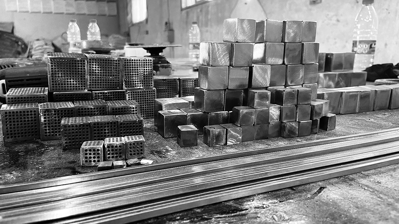 《生命之树》入选中国·民勤第五届沙漠雕塑国际创作营（图ZMzI5MTA2NzA0） - 雕塑 - 站酷设计师田介设计原创素材 - 站酷ZCOOL