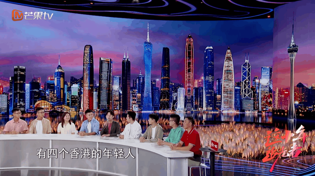 YINGSTUDIO | 芒果TV《这十年 追光者》沉浸感舞台视觉（图ZMzU0NzA2OTU2） - 其他影视 - 站酷设计师影工作室数字视觉原创素材 - 站酷ZCOOL