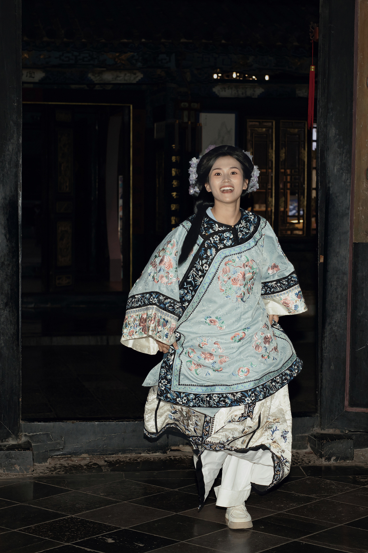 四角天空 走不出的红墙绿砾 古风摄影 清汉女 国风美学