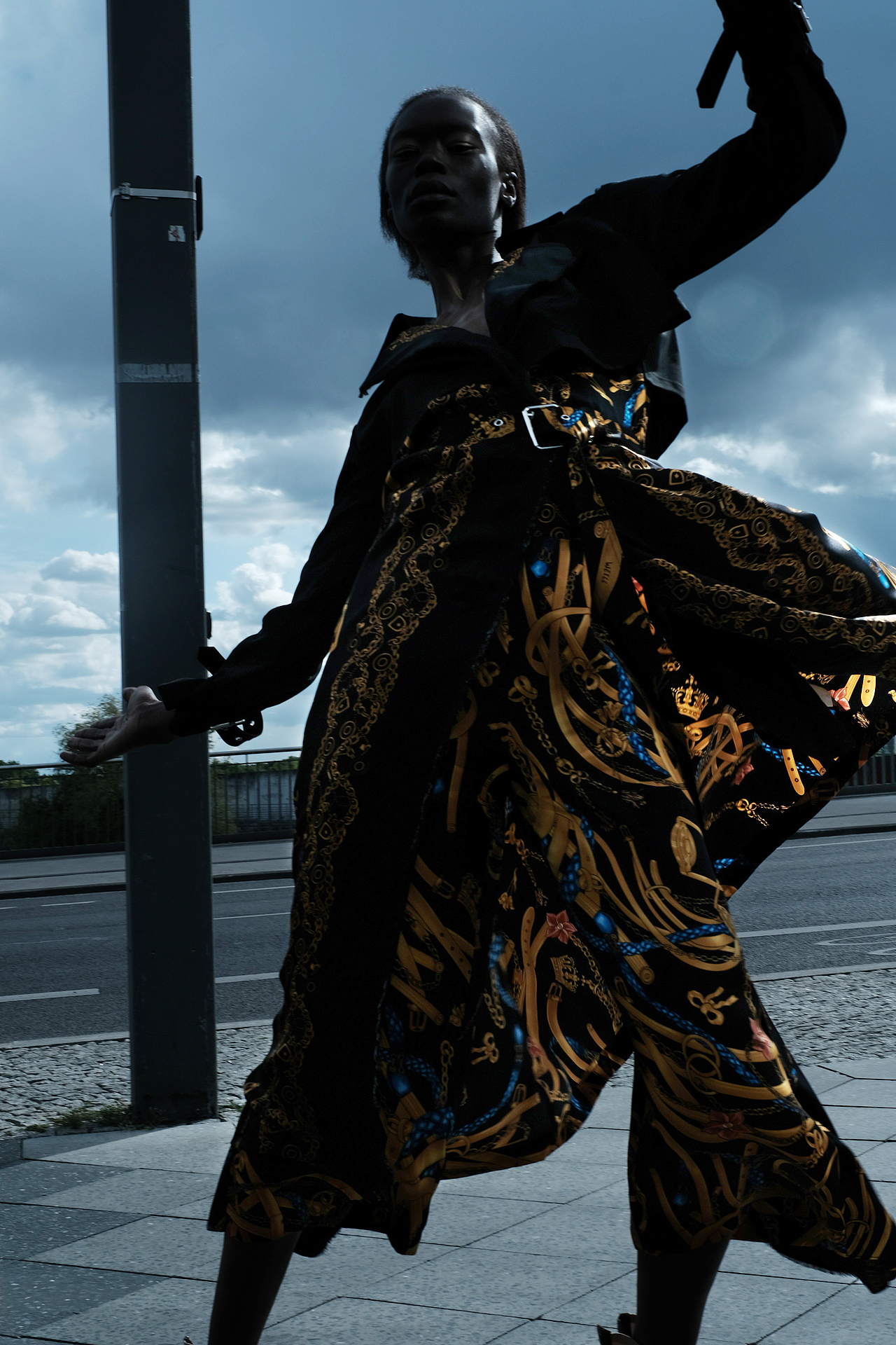 柏林苍穹下 星纳出品（图ZMzI0MzIwMjc2） - 时尚/艺术摄影 - 站酷设计师星纳NIRVINA原创素材 - 站酷ZCOOL