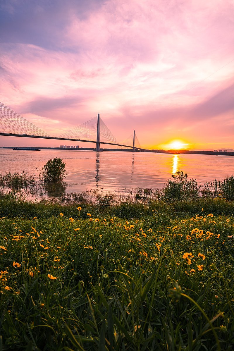 初夏绝美的晚霞（图ZMzY5MDEwOTI4） - 风光摄影 - 站酷设计师意镜摄影原创素材 - 站酷ZCOOL