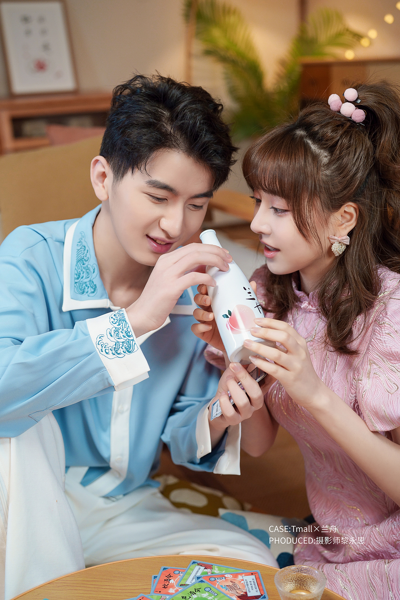 果酒模特图拍摄三国桌游衍生品聚会桌游果酒模特图拍摄（图ZMzA0MTg1Njky） - 产品摄影 - 站酷设计师MUBAi同学原创素材 - 站酷ZCOOL