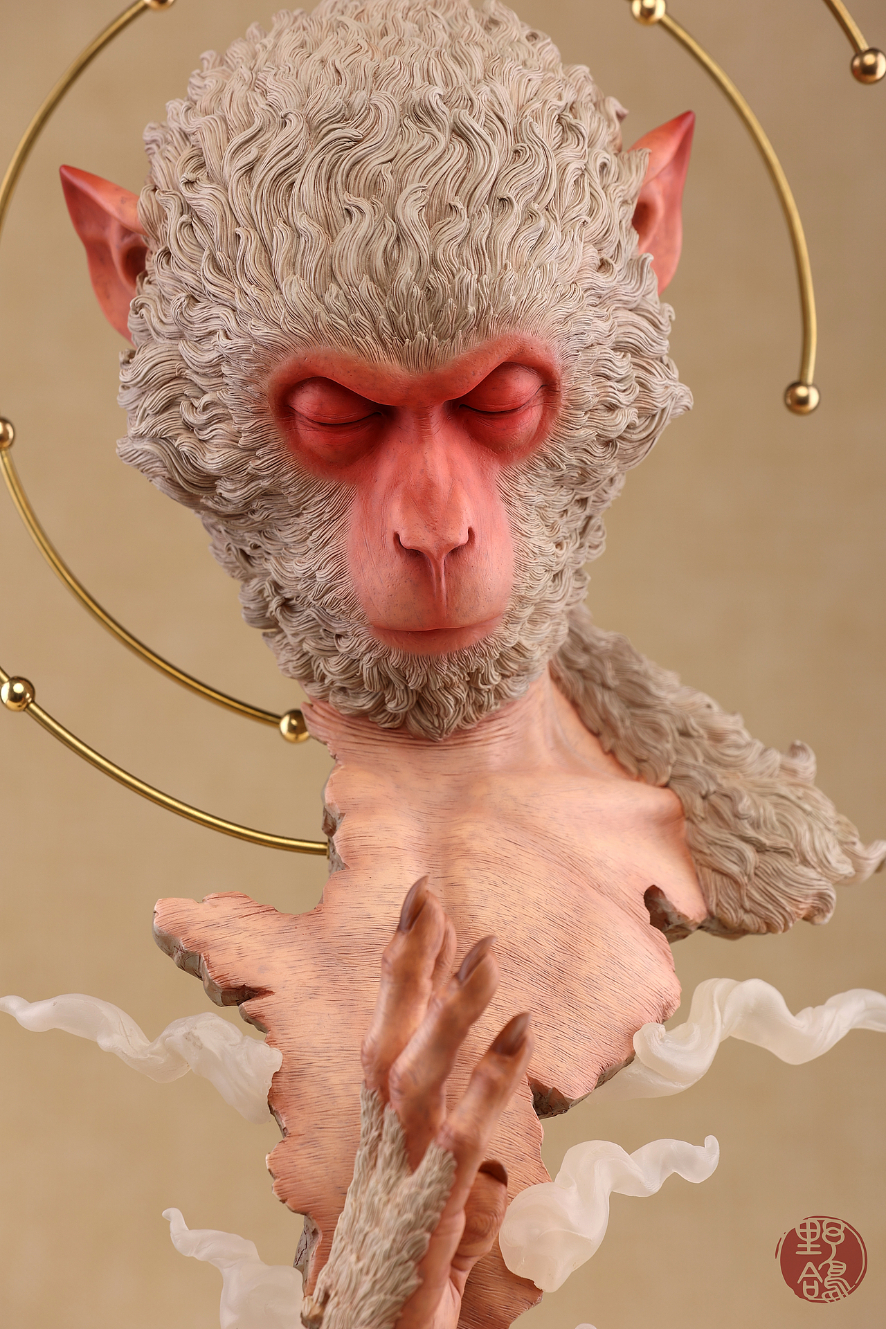 野鸽原创雕塑作品《空》彩色版