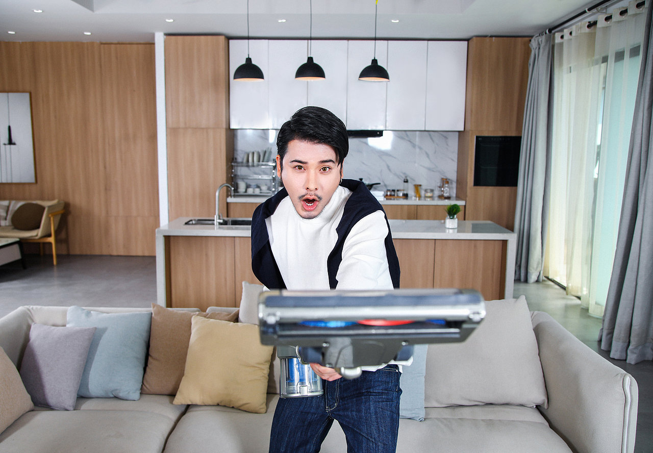 克林麦斯品牌吸尘器模特拍摄评测视频主图视频详情页