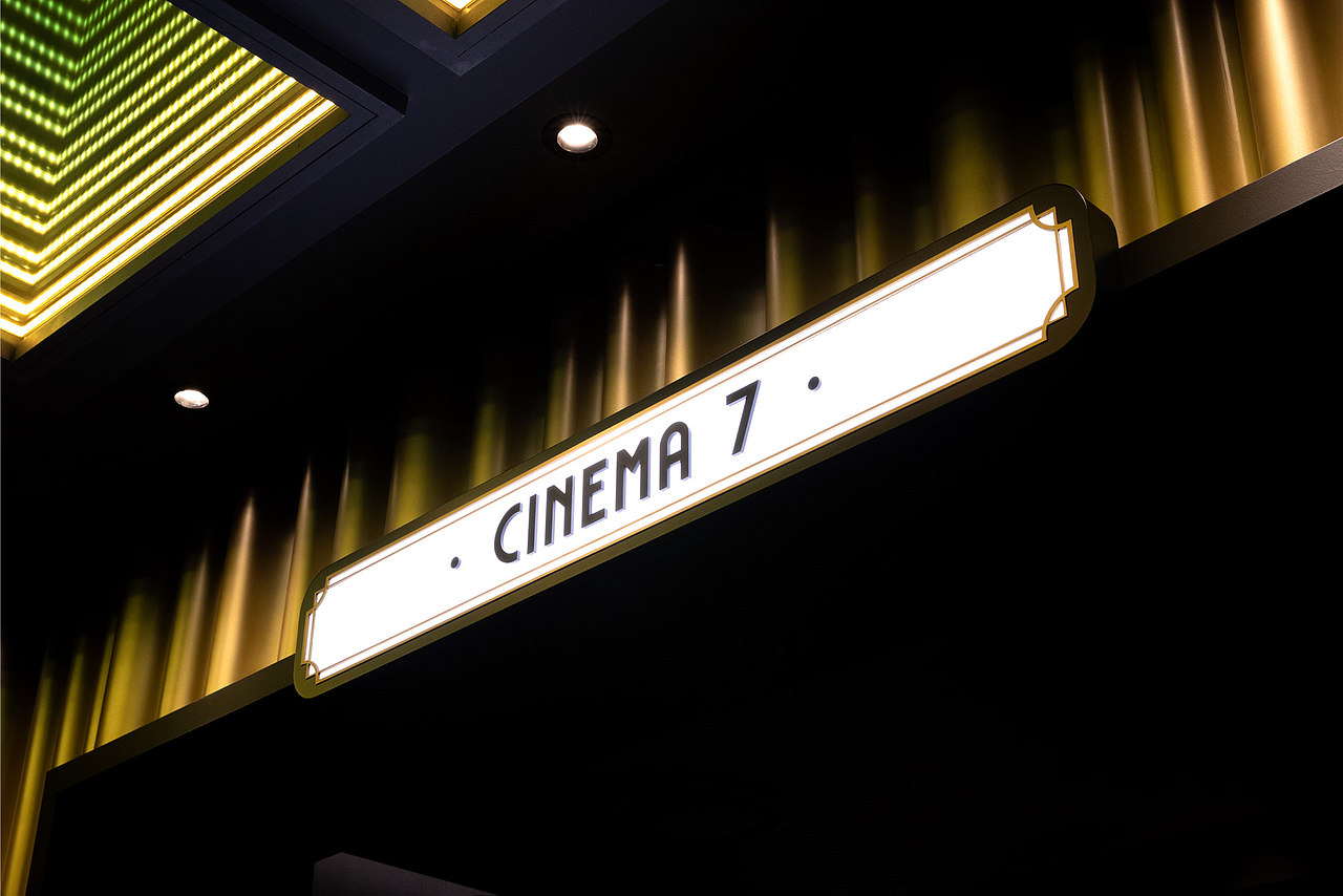 设计分享/ LOTTE CINEMA（图ZMzE4NjQzNDY4） - 展陈设计 - 站酷设计师BranD杂志原创素材 - 站酷ZCOOL