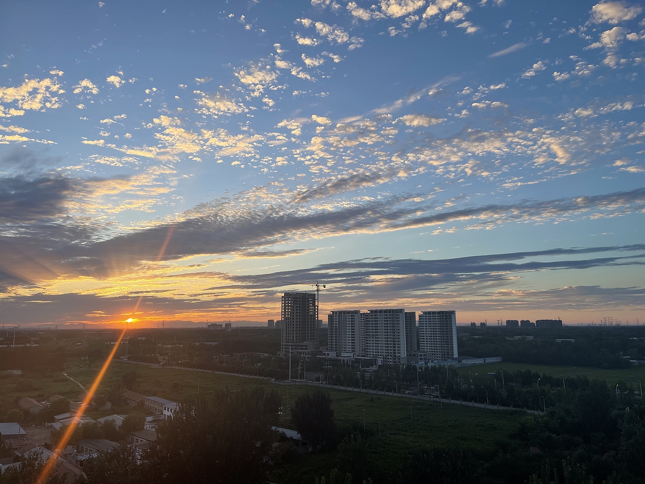 生活很匆忙，別錯(cuò)過(guò)日落和夕陽(yáng)（圖ZMzU3MTk4MTUy） - 風(fēng)光攝影 - 站酷設(shè)計(jì)師張子揚(yáng)原創(chuàng)素材 - 站酷ZCOOL