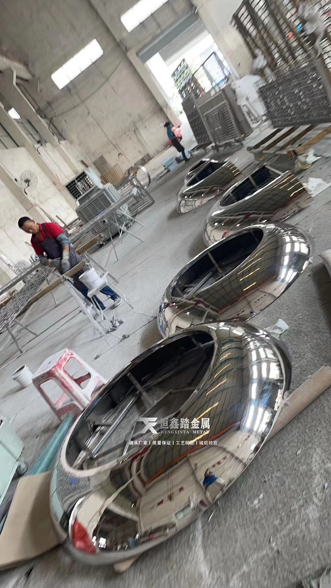 星级酒店会所天花镜面钛金不锈钢灯罩 圆形不锈钢灯罩