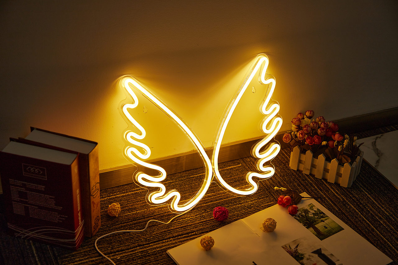 外星人亚克力灯板产品拍摄