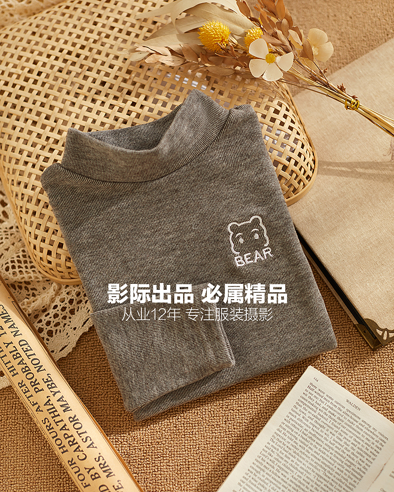 印花打底衫保暖 儿童平铺拍摄 创意（图ZMzIyNzMyNzQw） - 休闲/流行服饰 - 站酷设计师影际摄影甜甜原创素材 - 站酷ZCOOL