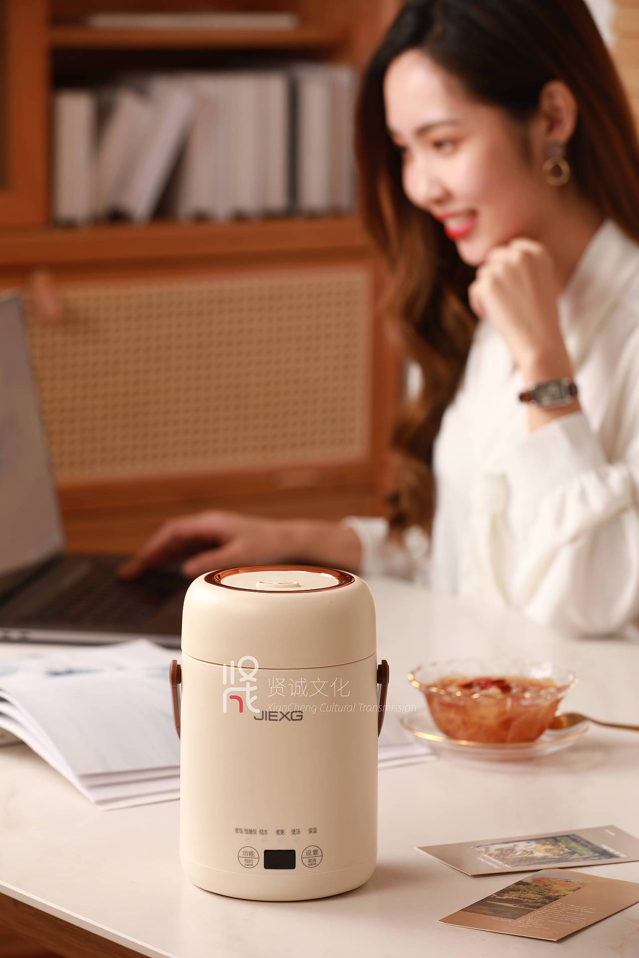 电炖锅场景实拍（图ZMzI5MDQxOTY4） - 产品摄影 - 站酷设计师佛山贤诚文化传播原创素材 - 站酷ZCOOL