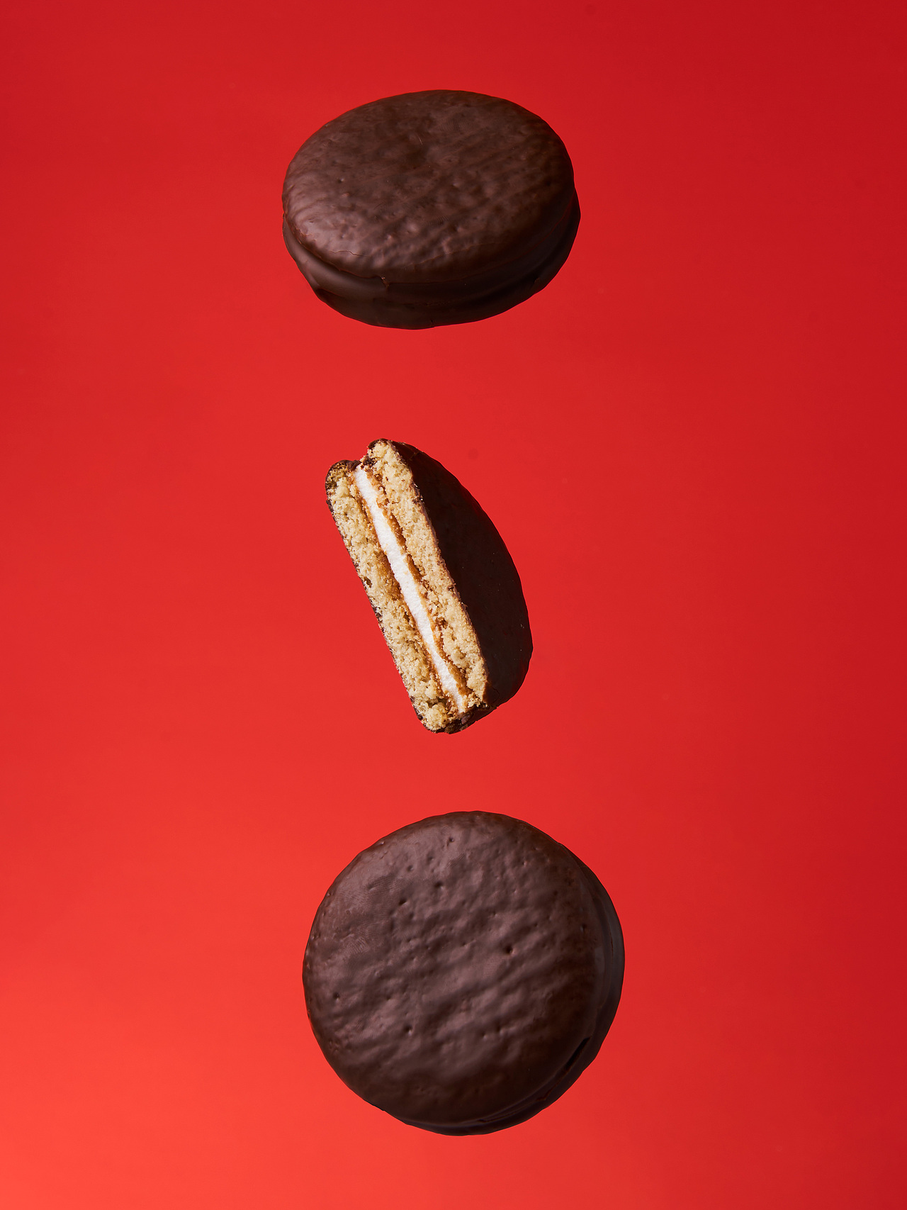 巧克力派产品拍摄（图ZMzQ4OTQ2NzA4） - 产品摄影 - 站酷设计师金盏AI商业摄影原创素材 - 站酷ZCOOL