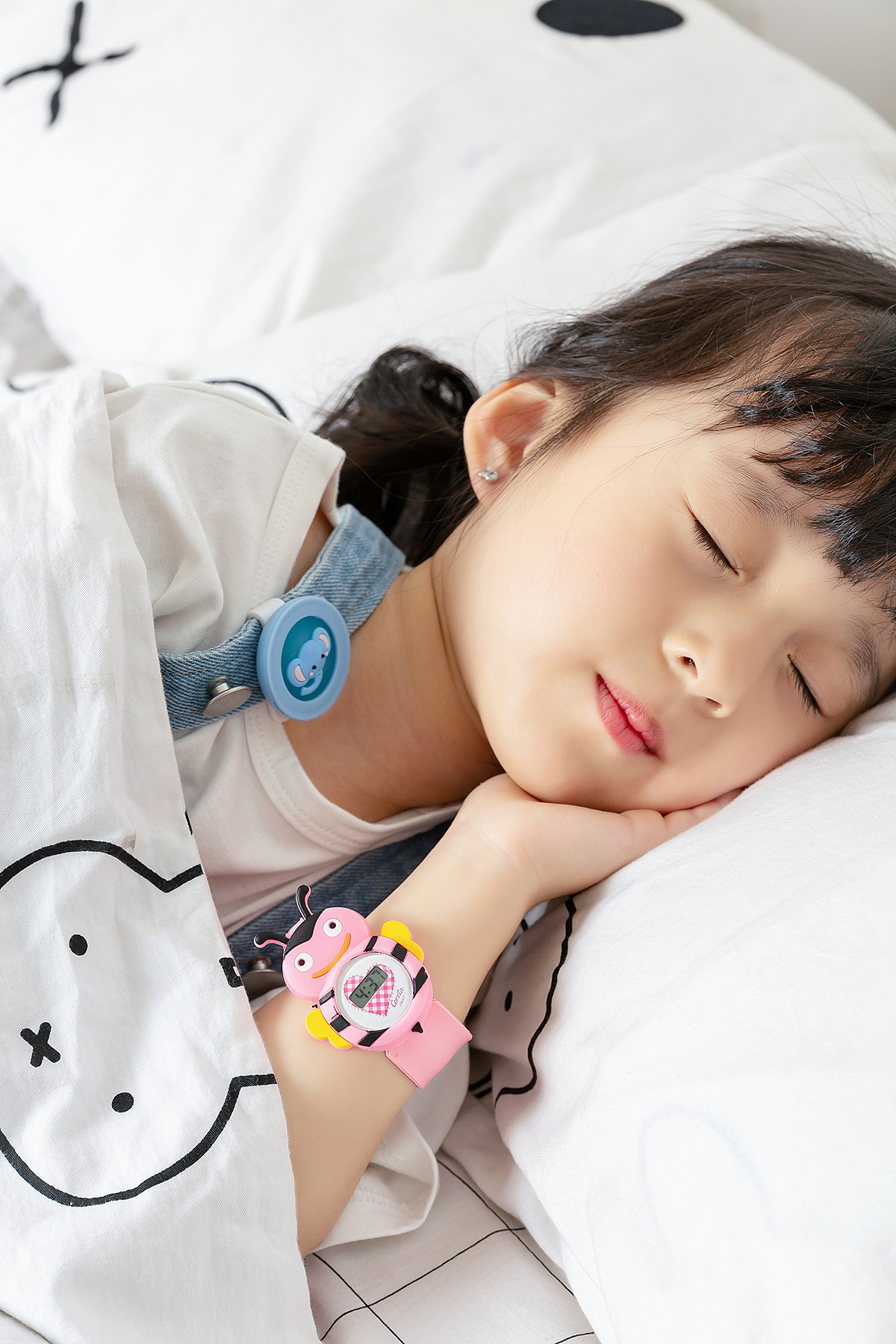 产品摄影儿童手表（图ZMzY4NzE3Mjc2） - 产品摄影 - 站酷设计师Z77216142原创素材 - 站酷ZCOOL