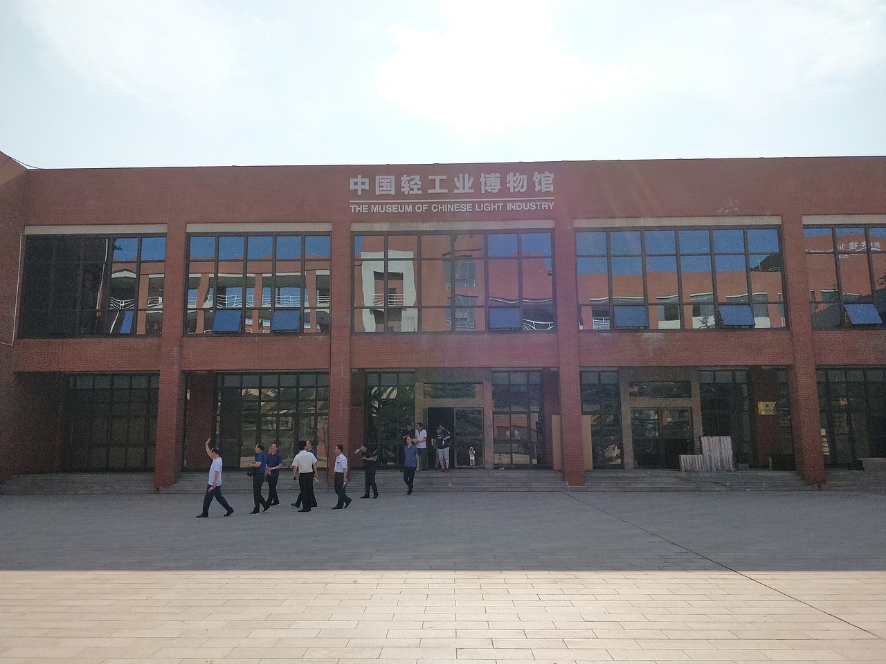 陕西科技大学《中国轻工业博物馆》展厅 展馆 设计方案（图ZMzIwMjQ1MjYw） - 展陈设计 - 站酷设计师蛮好小柒展示设计原创素材 - 站酷ZCOOL