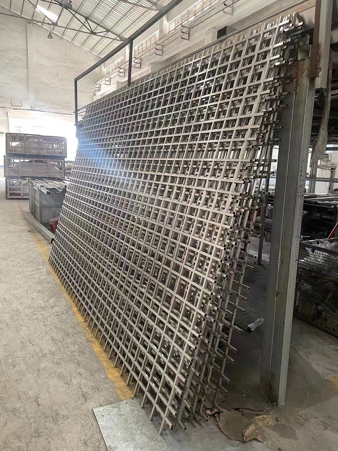 来图定制酒店不锈钢屏风隔断 不锈钢满焊双层花格（图ZMzIwMDg5MTMy） - 其他手工艺 - 站酷设计师xt188869原创素材 - 站酷ZCOOL