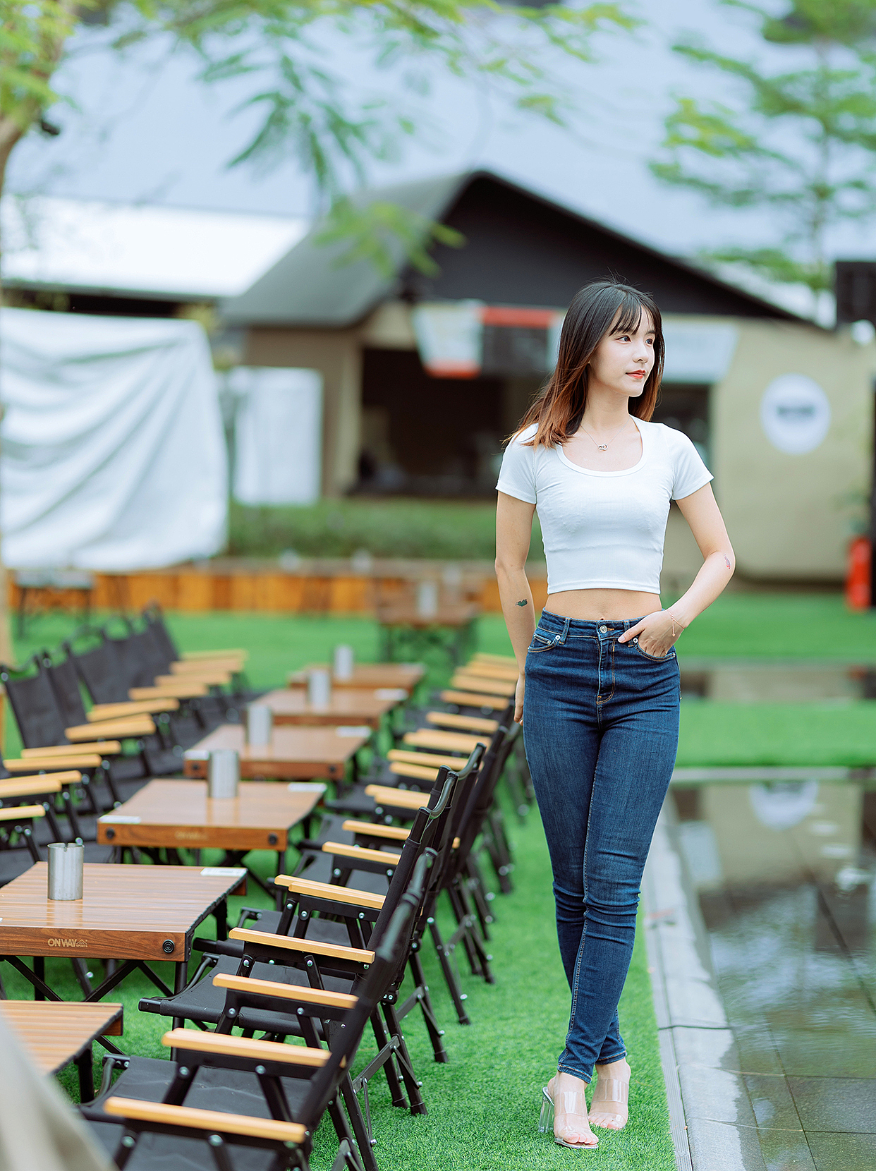 写真_女大学生（图ZMzUxNDgwODEy） - 人像摄影 - 站酷设计师没电的火牛原创素材 - 站酷ZCOOL