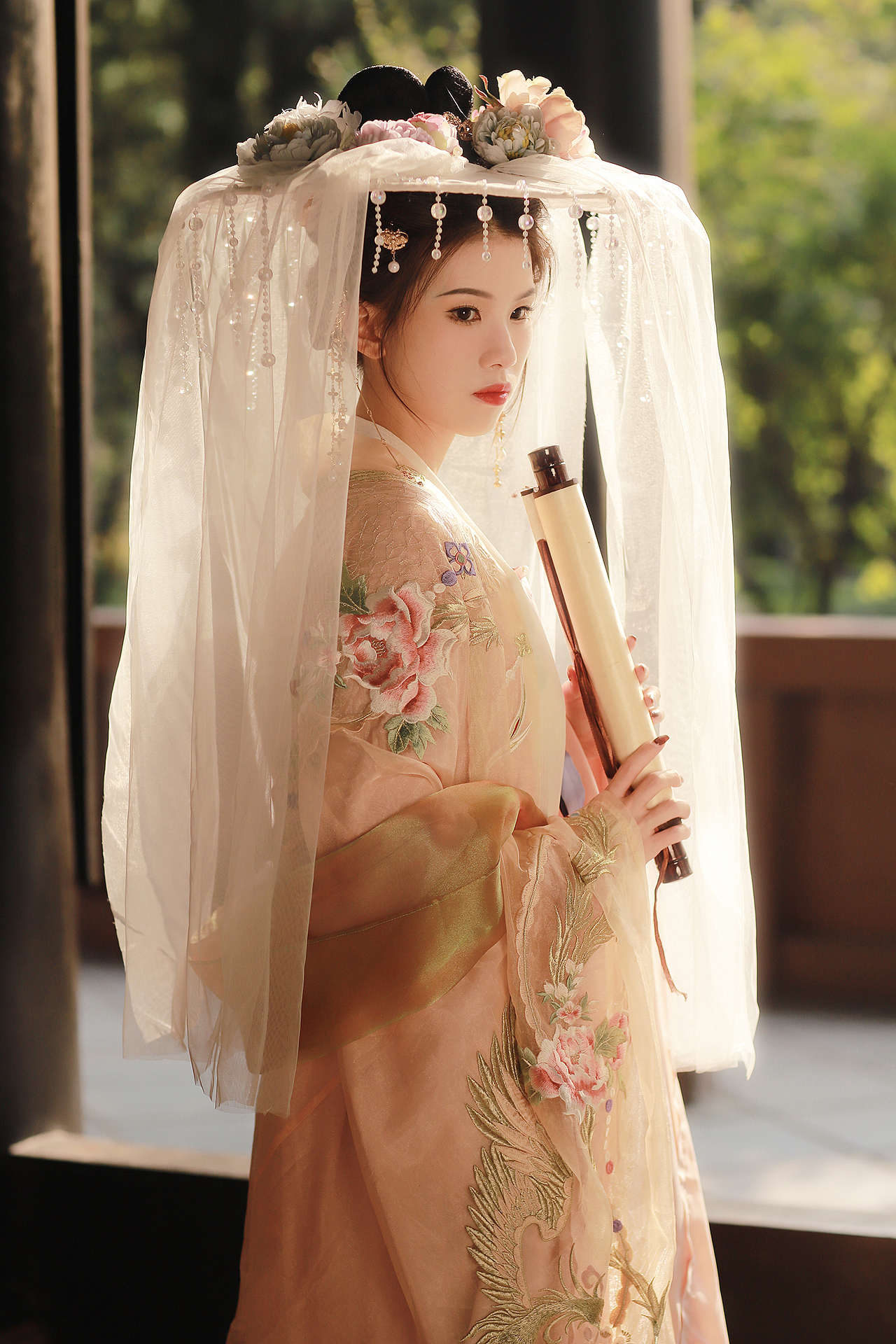 客|逆光唐风汉服写真