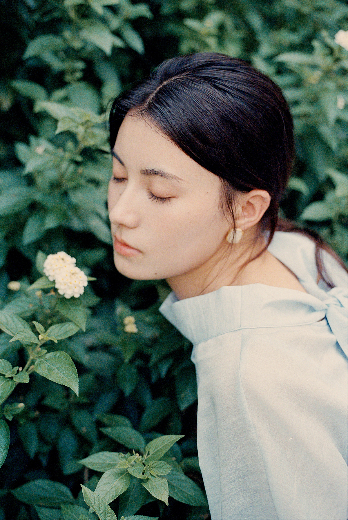 为夏日写诗（图ZMzA0MzA5MDU2） - 人像摄影 - 站酷设计师_风瞳_原创素材 - 站酷ZCOOL