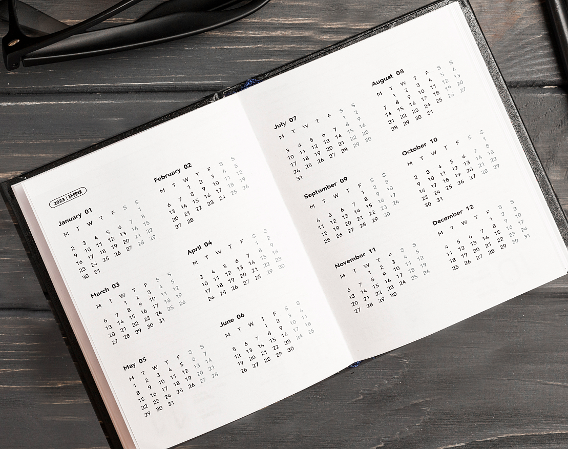 笔记本内页日历