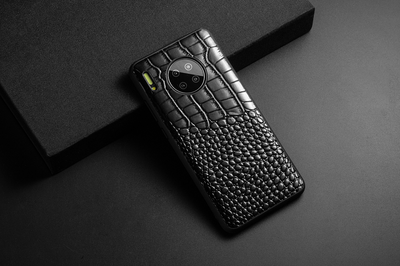 工艺品|玉石|汽车钥匙壳|黑底产品摄影