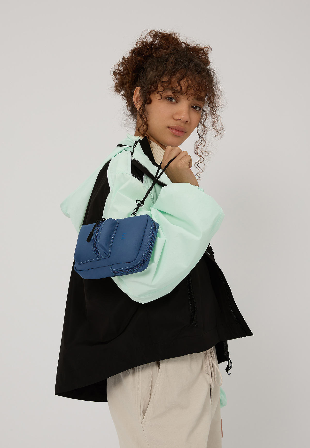 BYTE DANCE | 字节跳动OC商城 | 服饰人像摄影案例