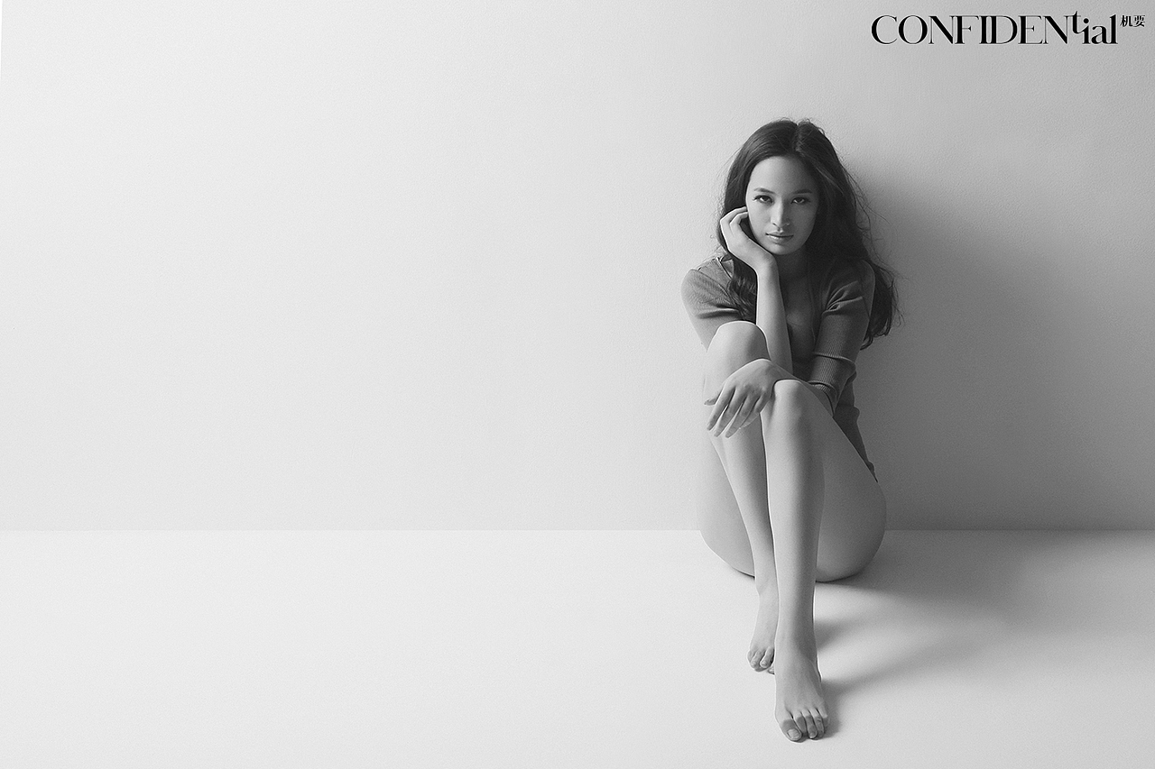 鄒曉 X CONFIDENTial機(jī)要 X 慧（圖ZMzQ1NzcwNjky） - 人像攝影 - 站酷設(shè)計(jì)師攝影師鄒曉原創(chuàng)素材 - 站酷ZCOOL