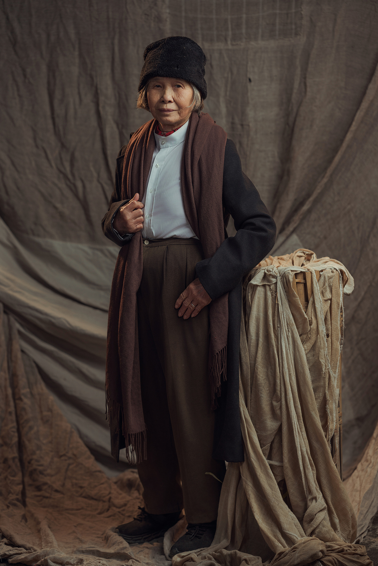 我們的父輩，無(wú)聲的吶喊（圖ZMzYxNzA5NTU2） - 人像攝影 - 站酷設(shè)計(jì)師夏萱荷香原創(chuàng)素材 - 站酷ZCOOL