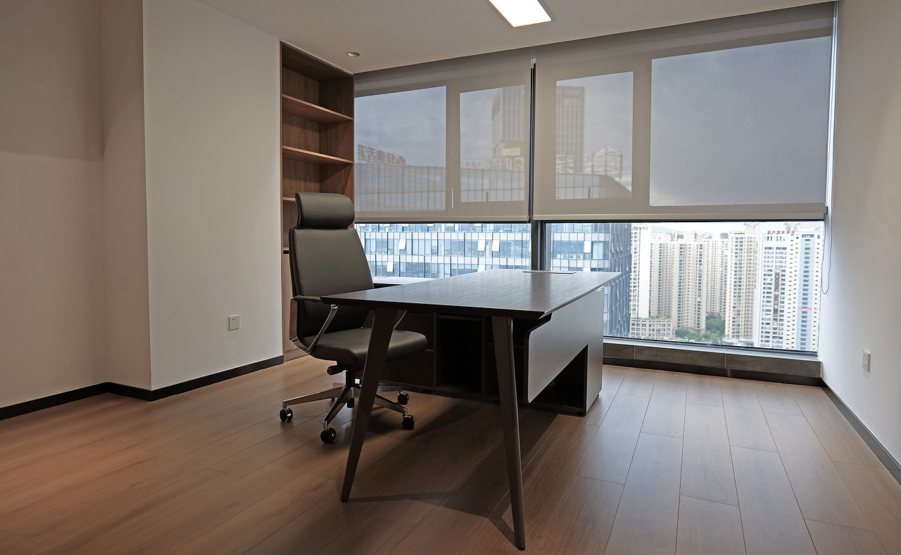 绿地云都会办公室设计