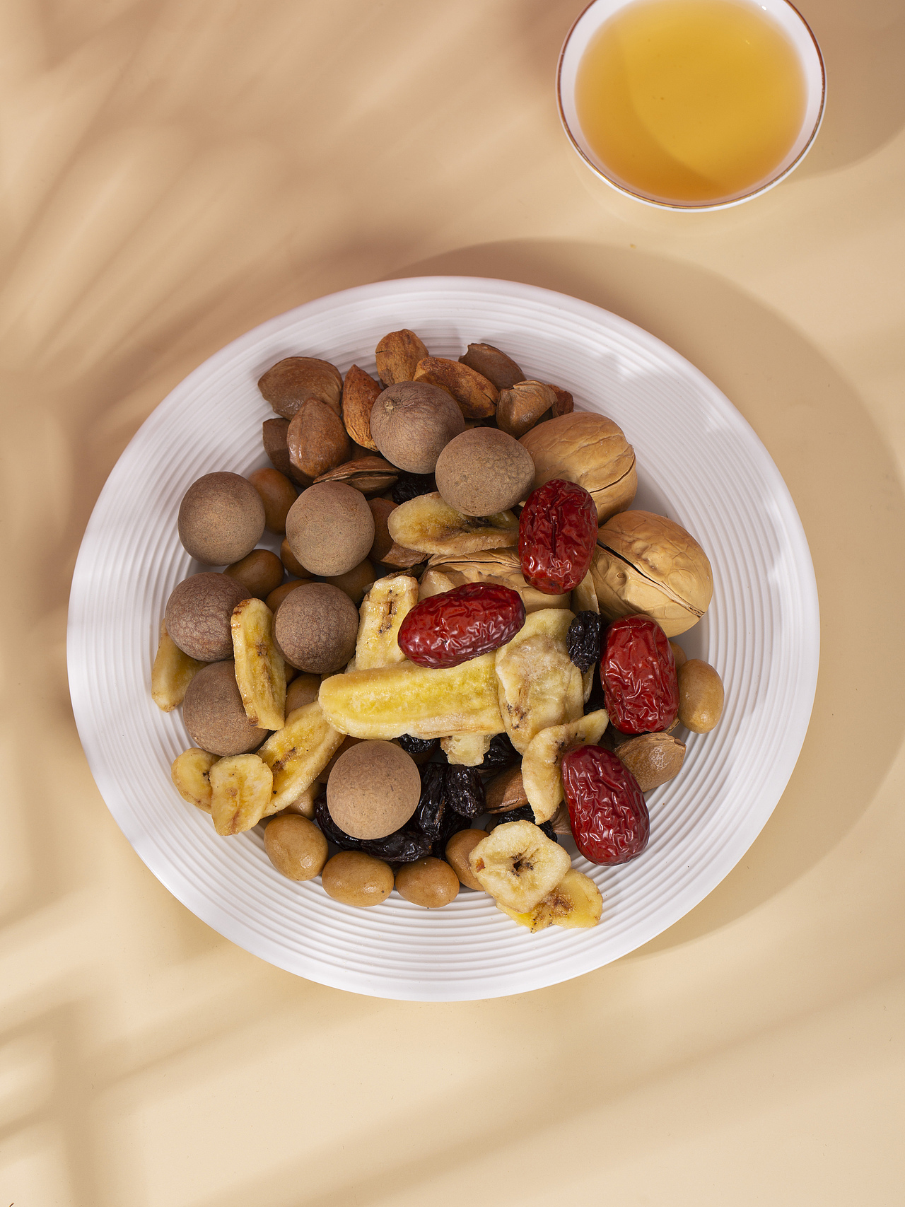 有间|美荻斯龙腾盛世坚果礼盒