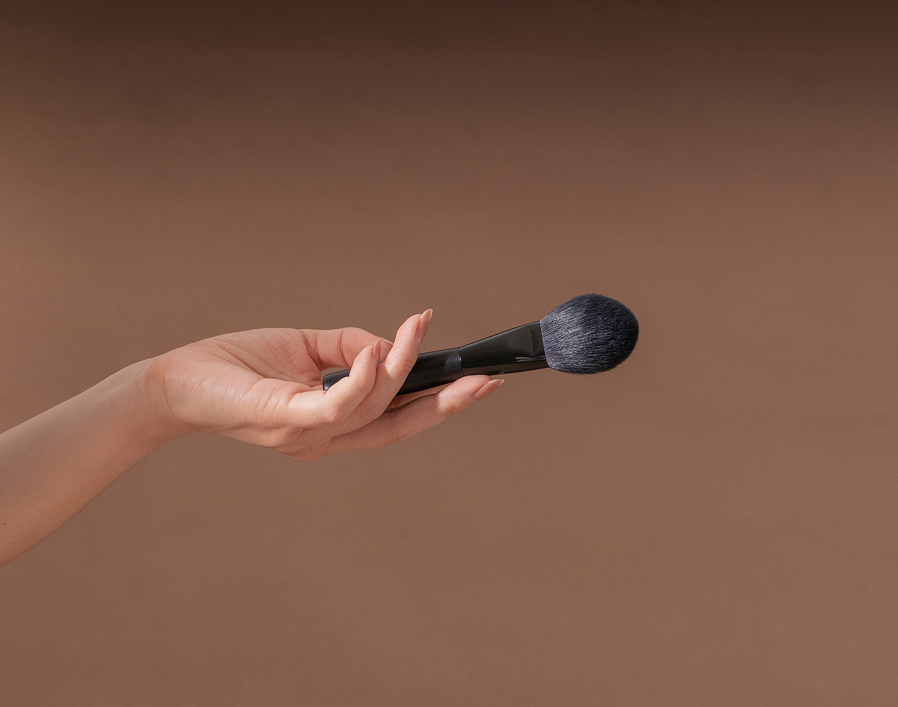 化妆刷（图ZMzEzODA0NjU2） - 产品摄影 - 站酷设计师姚曳86原创素材 - 站酷ZCOOL