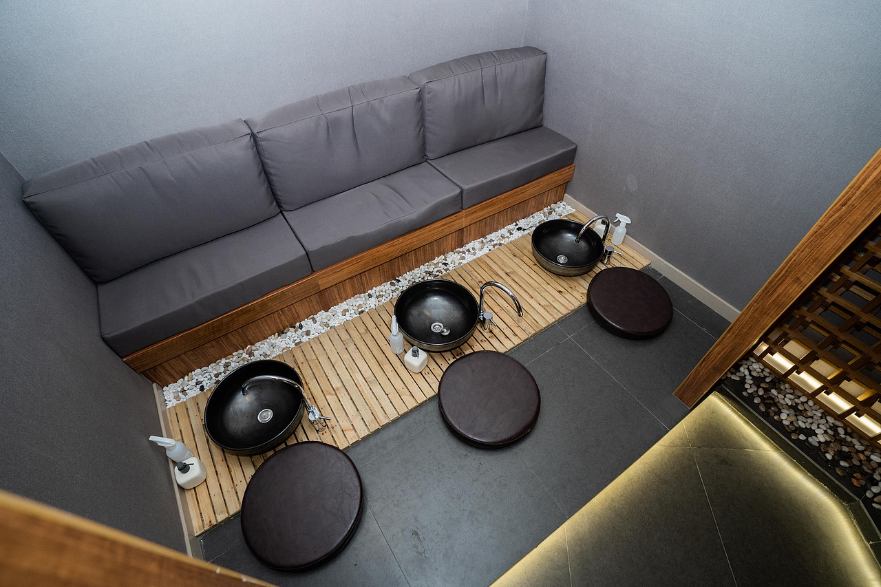 信庭序西平泰式spa店