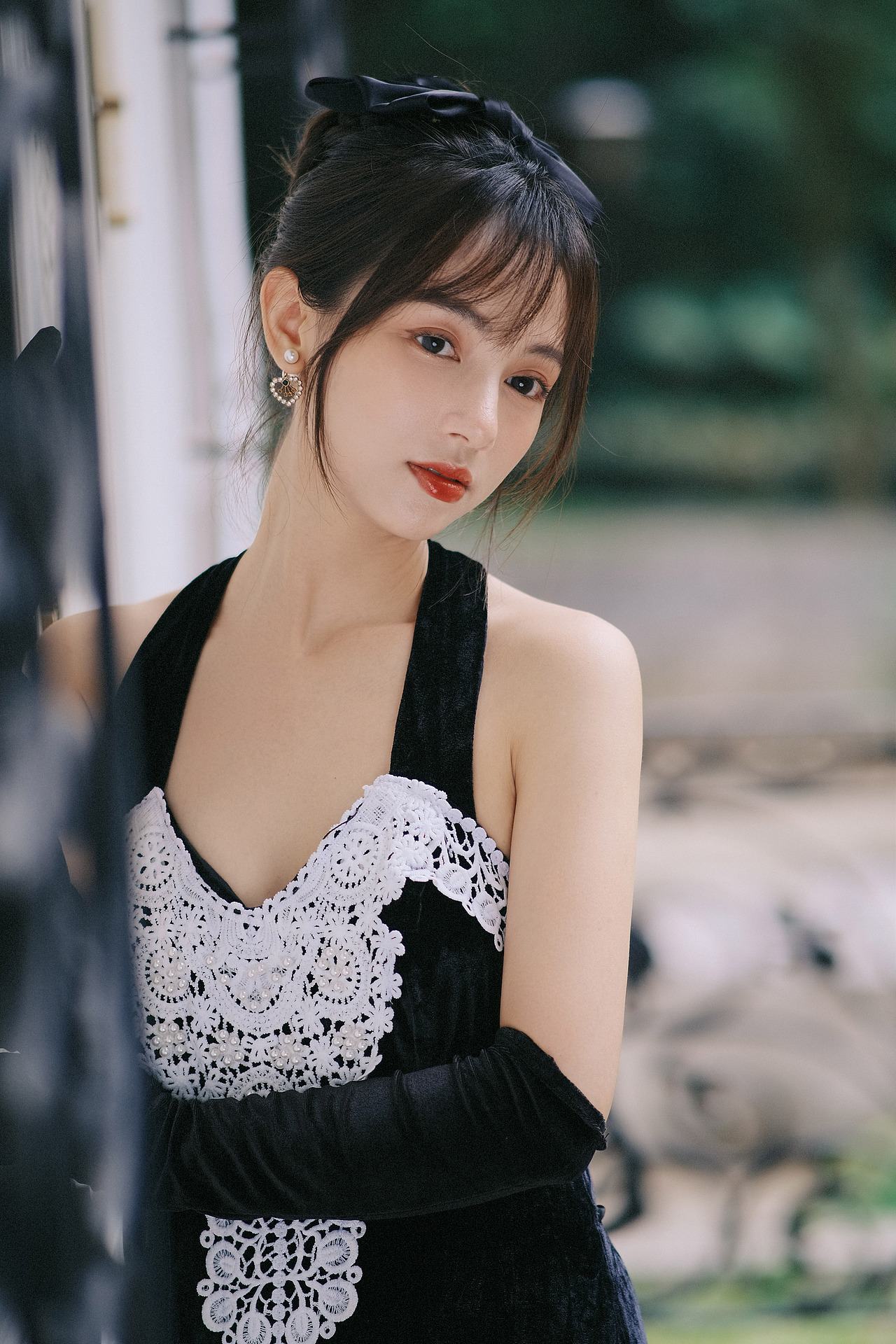 月亮园和黑色长裙（图ZMzI1ODEyMzg4） - 人像摄影 - 站酷设计师一梵aloka原创素材 - 站酷ZCOOL
