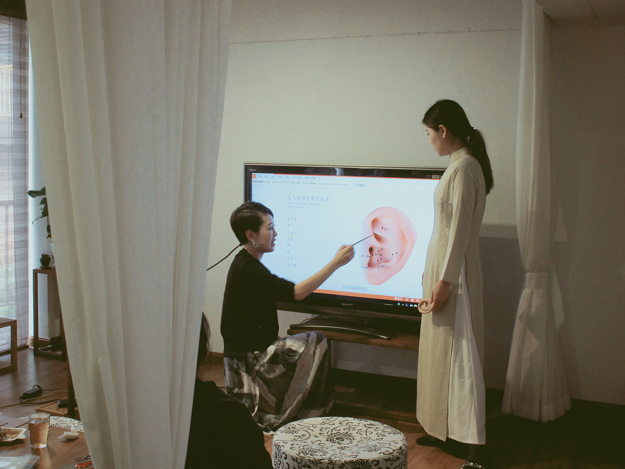 良牧田坊 创始人 胡晓燕 Shine老师（图ZMzE0MDI1MTI0） - 人像摄影 - 站酷设计师酱酱酱达人原创素材 - 站酷ZCOOL