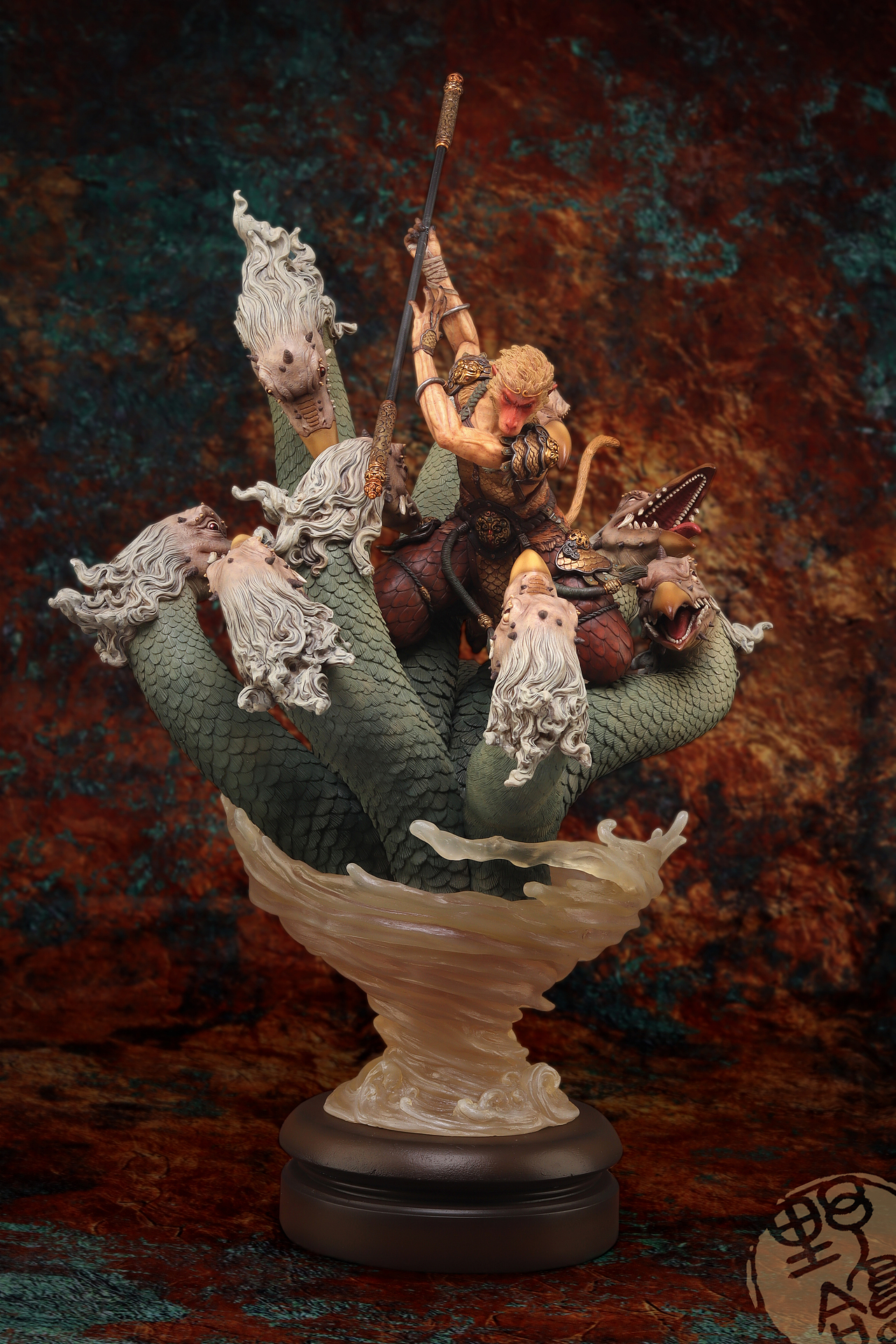 野鸽原创GK雕塑作品《战九头虫》