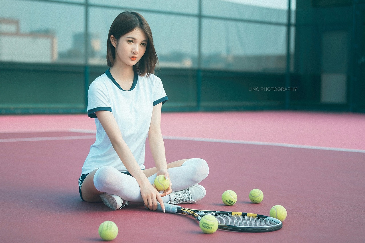 网球少女（图ZMzIxODkyNzY0） - 人像摄影 - 站酷设计师长夜听风原创素材 - 站酷ZCOOL