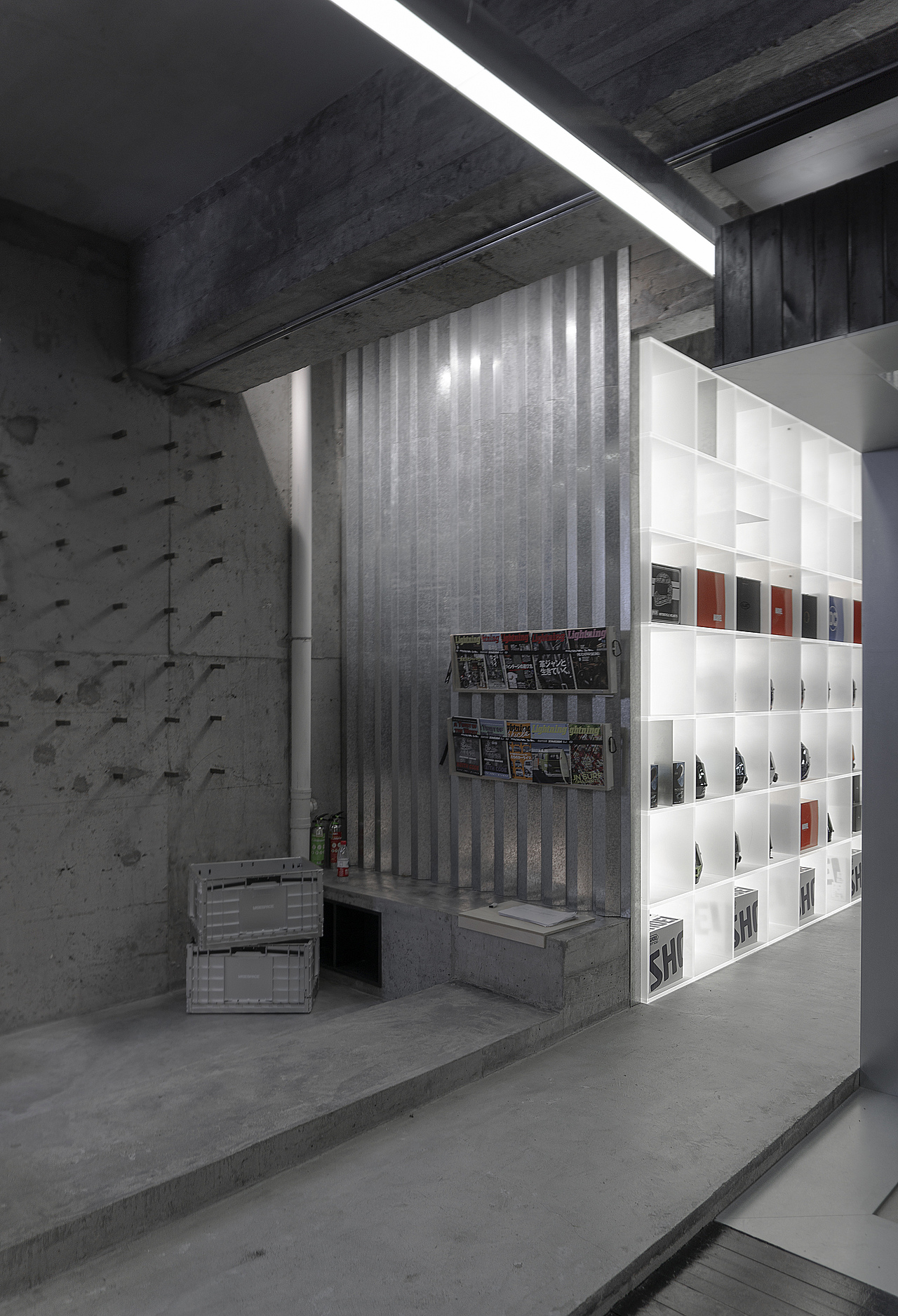 多重立面下的动态空间 - Ronin机车社区（图ZMzI2MDM4MjUy） - 酒店餐饮设计 - 站酷设计师weiweimao_原创素材 - 站酷ZCOOL