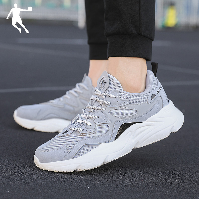 【详情】【修图】一组黑色跑道冷色调的跑鞋修图