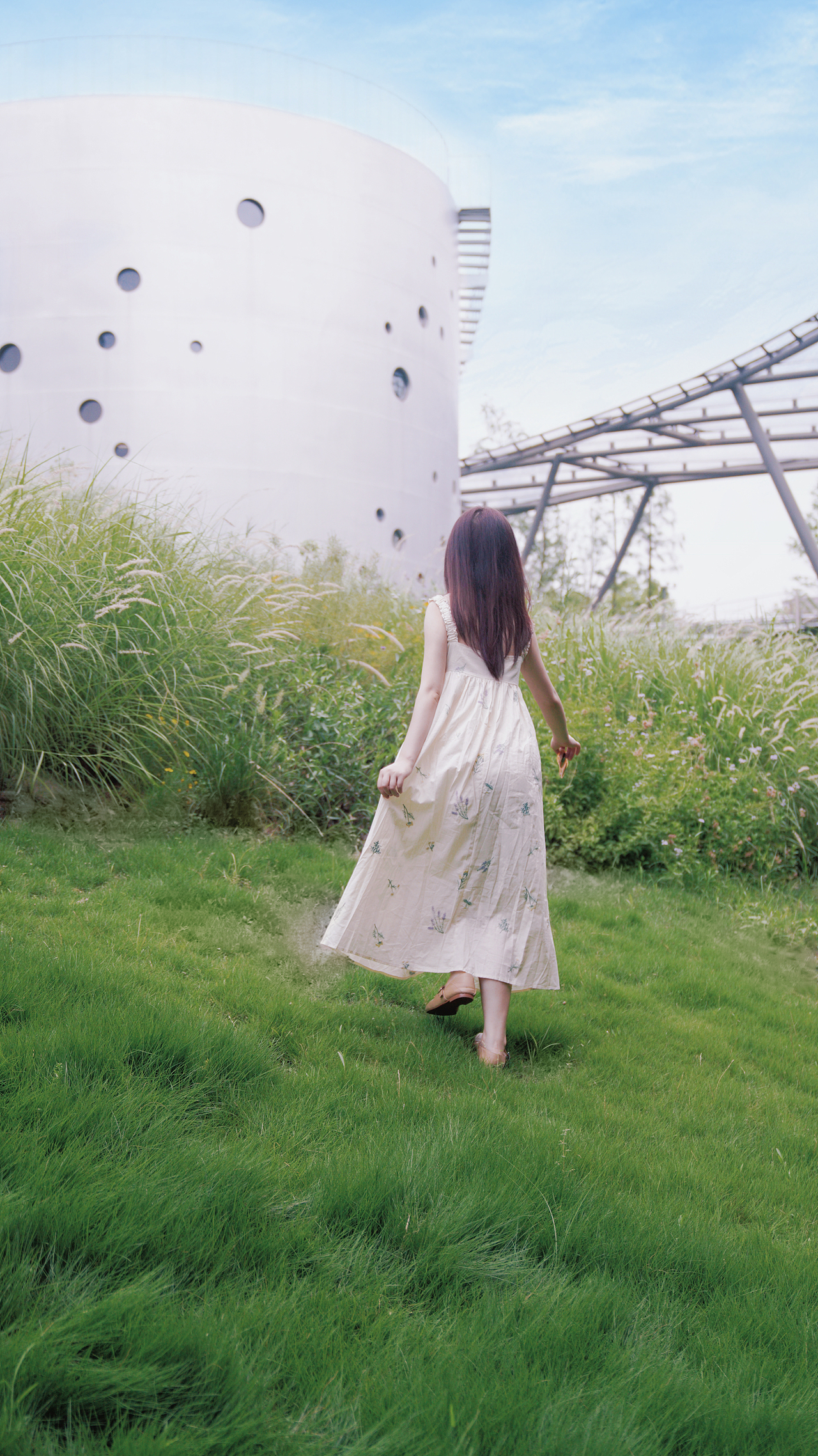 突如其来的盛夏暴雨-山山