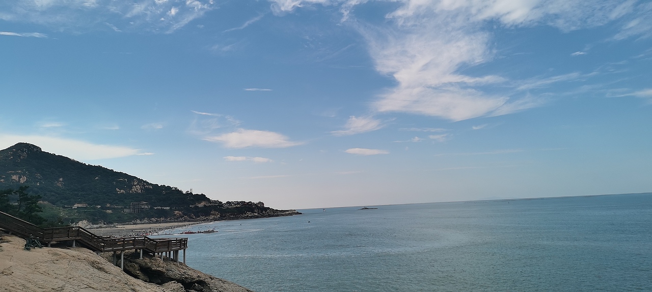 日 与月 与云 与草 与林 与山海 还有花