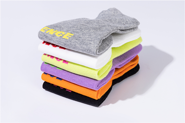 义乌棉袜拍照，女士棉袜短袜模特图拍摄服务（图ZMzA4NzI4Mzgw） - 人像摄影 - 站酷设计师义乌大橙摄影韦波原创素材 - 站酷ZCOOL