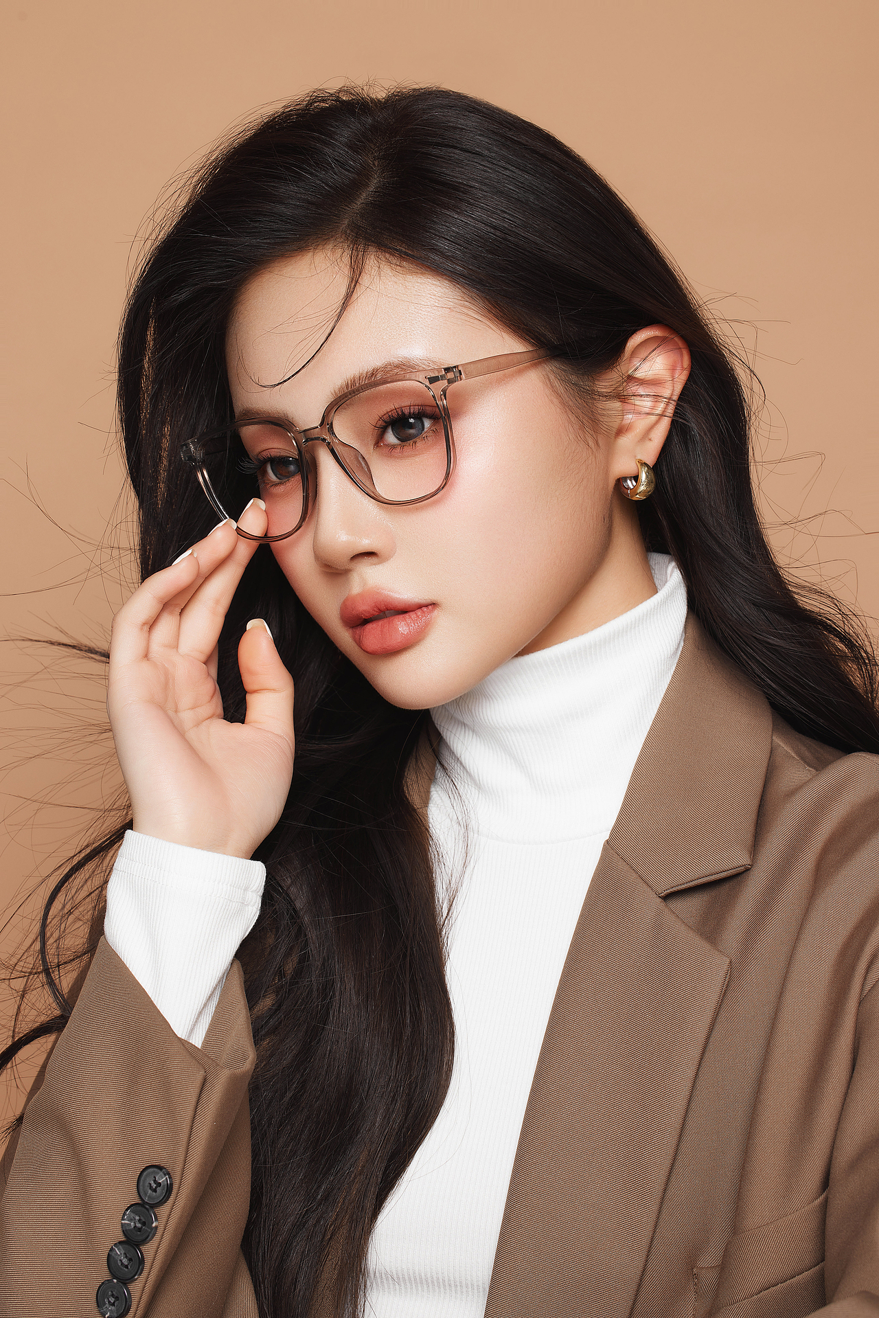 妆容（图ZMzYwOTA0ODI4） - 人像摄影 - 站酷设计师修图师墨尘原创素材 - 站酷ZCOOL