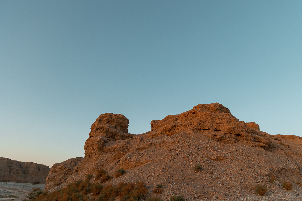 日出下的敦煌西千佛洞/党河峡谷（图ZMzM2MjM3MzQw） - 风光摄影 - 站酷设计师摄影师恩旭原创素材 - 站酷ZCOOL