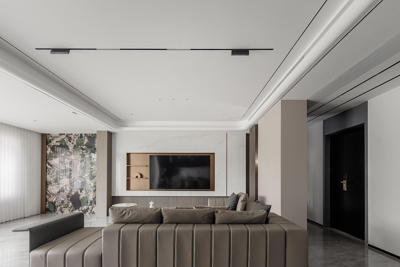 两百坪轻奢大平层带百坪花园,从质感生活到桃源秘境