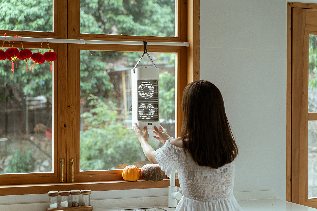 便携制冷吹风机 | 万视皆可（图ZMzAzMDg5MDA0） - 产品摄影 - 站酷设计师TT浅原创素材 - 站酷ZCOOL