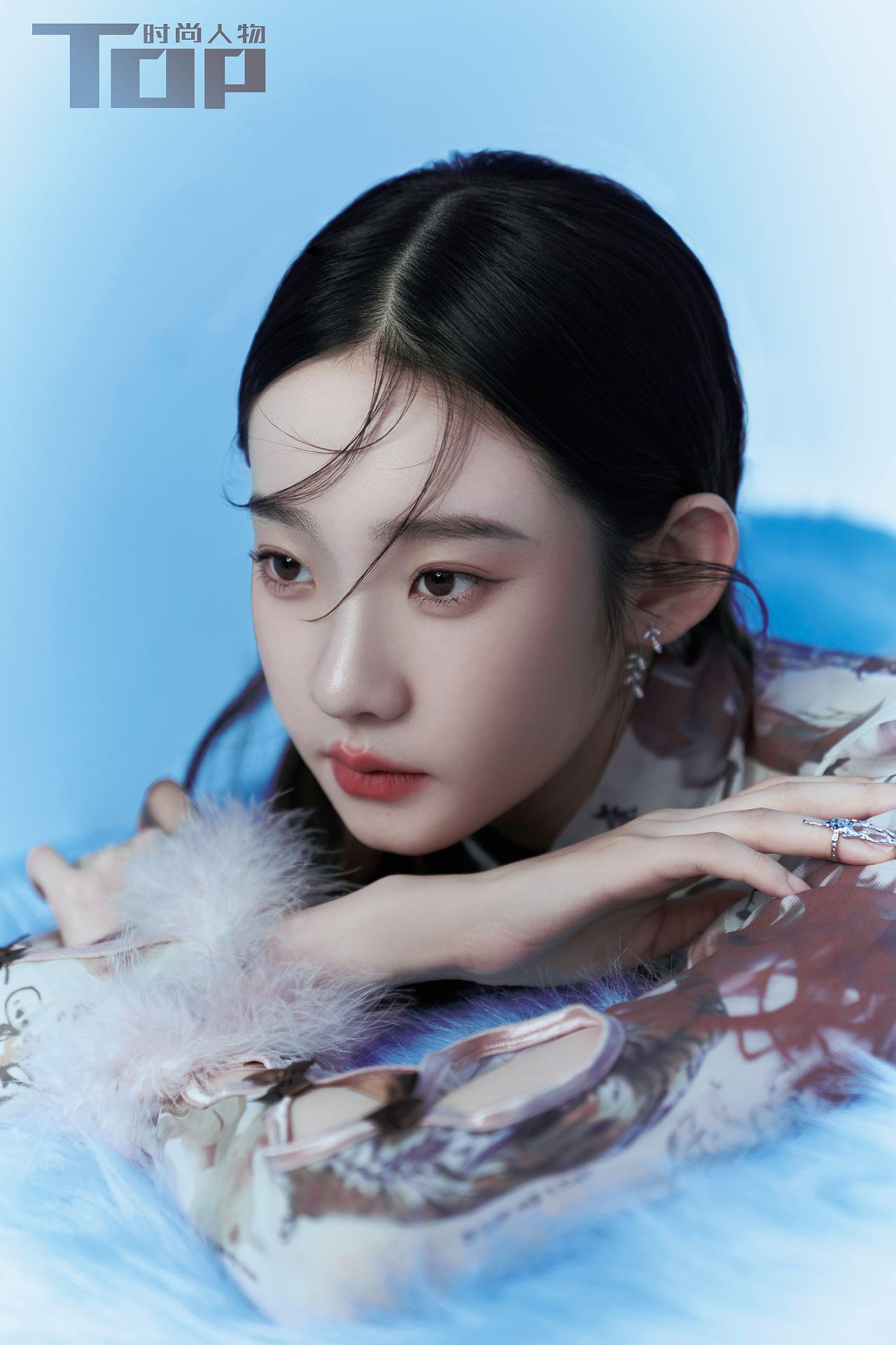【搭配】tops时尚人物 x 张艺凡