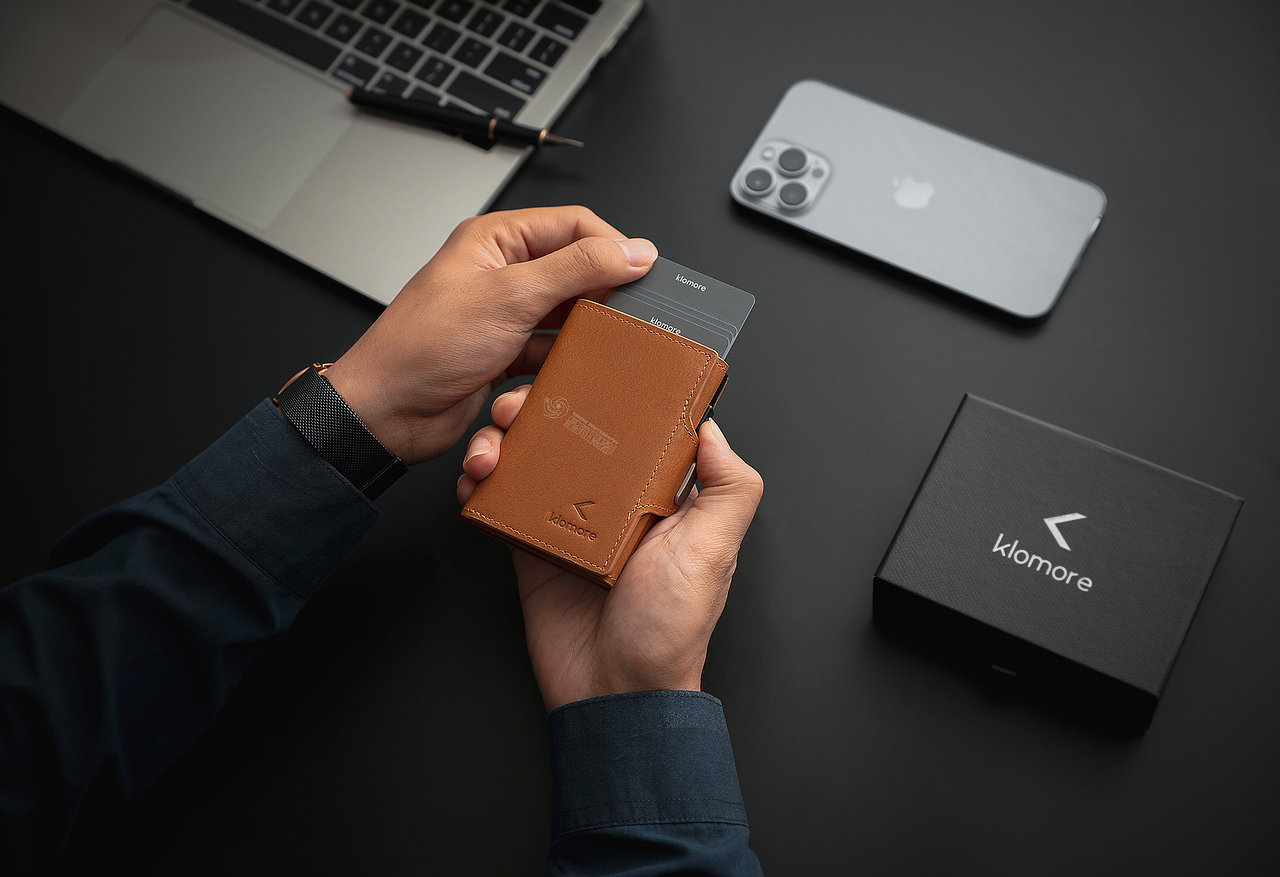 钱包拍摄/亚马逊钱夹（图ZMzY0MzI4NDcy） - 产品摄影 - 站酷设计师广州星河摄影原创素材 - 站酷ZCOOL