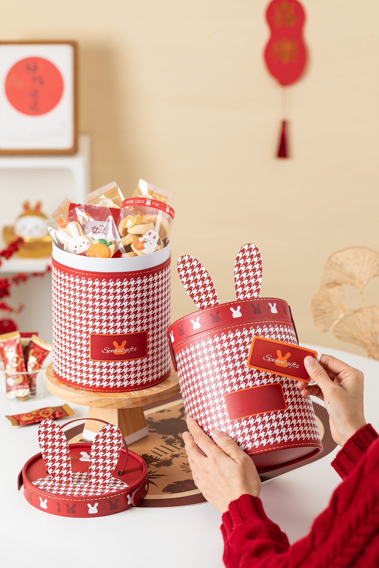 2022兔年英伦伯爵轻奢抱抱桶新年包装