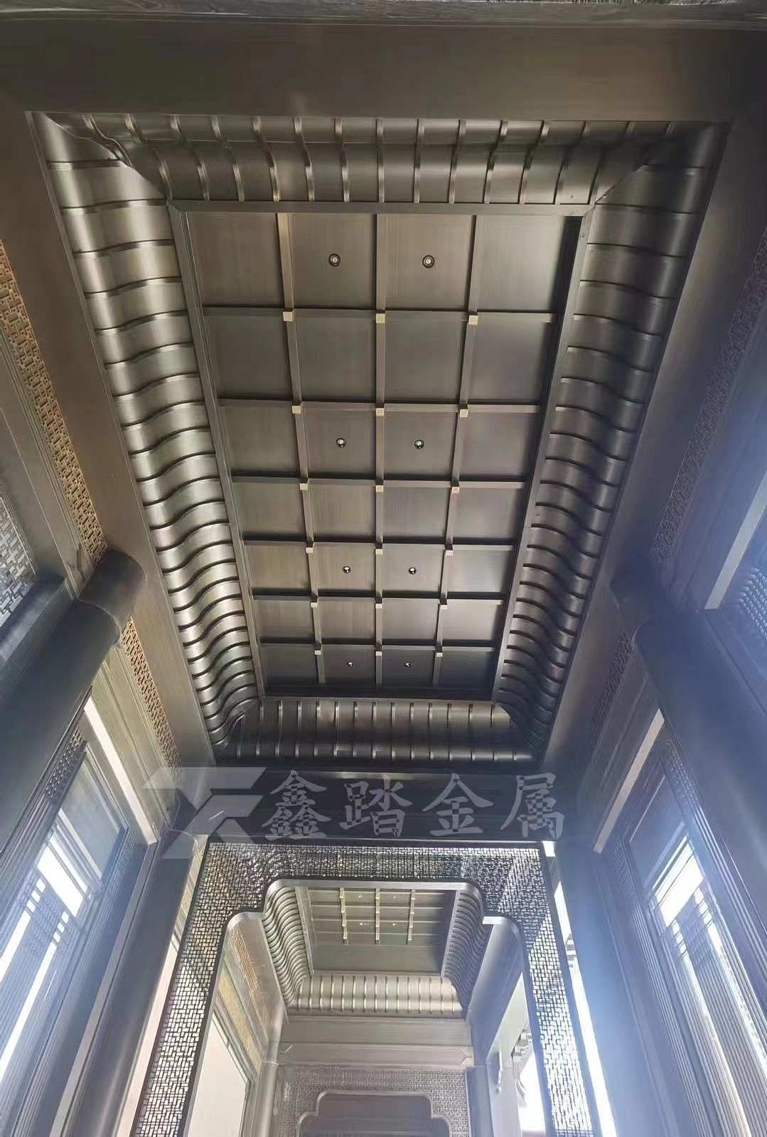 中式售楼部门楼 景观廊架金属整装工程 实景案例图片