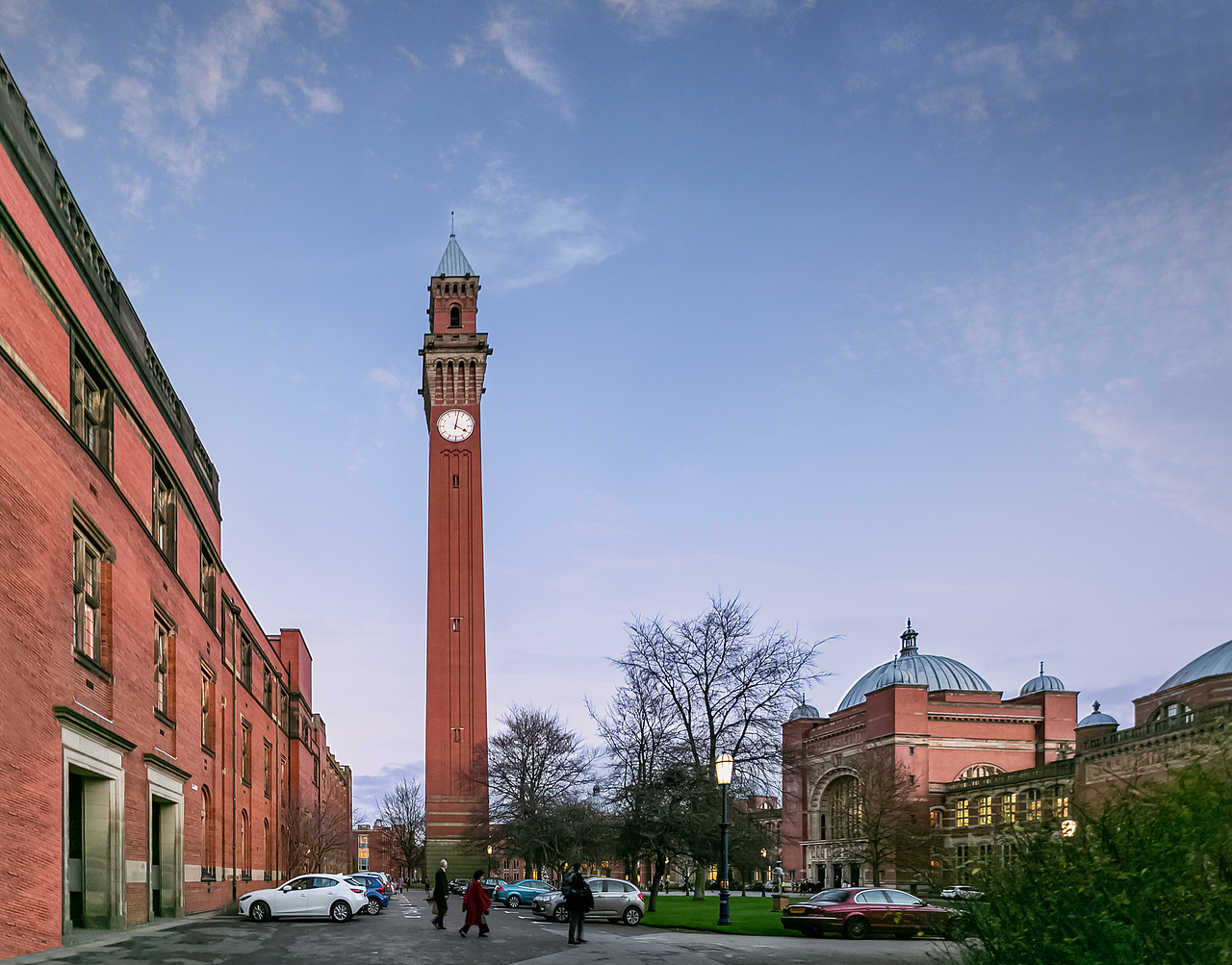 【栾波建筑摄影】英国伯明翰大学里的红砖建筑群_建筑摄影师栾波-站酷